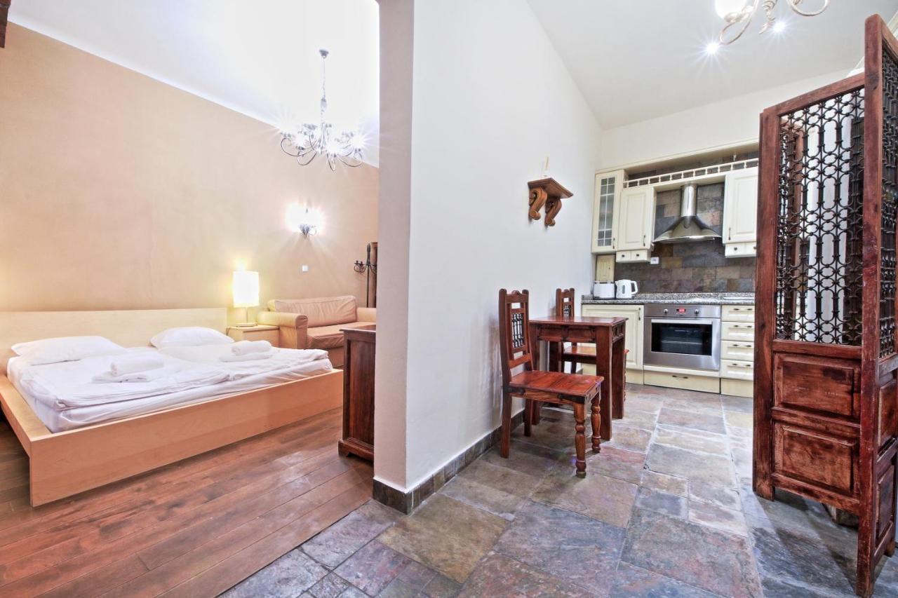 Rose Antique Apartment Praga Exterior foto